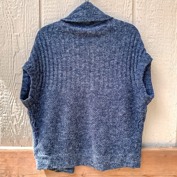 Tulle sleeveless ribbed chunky knit gray blue wrap open front cardigan sweater - Picture 2 of 11